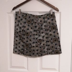 Stylish Black and White Mini Skirt
